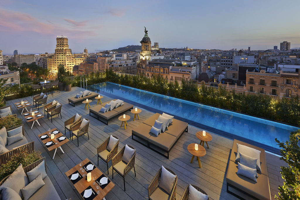 barcelona-2014-fine-dining-terrat-01-dusk