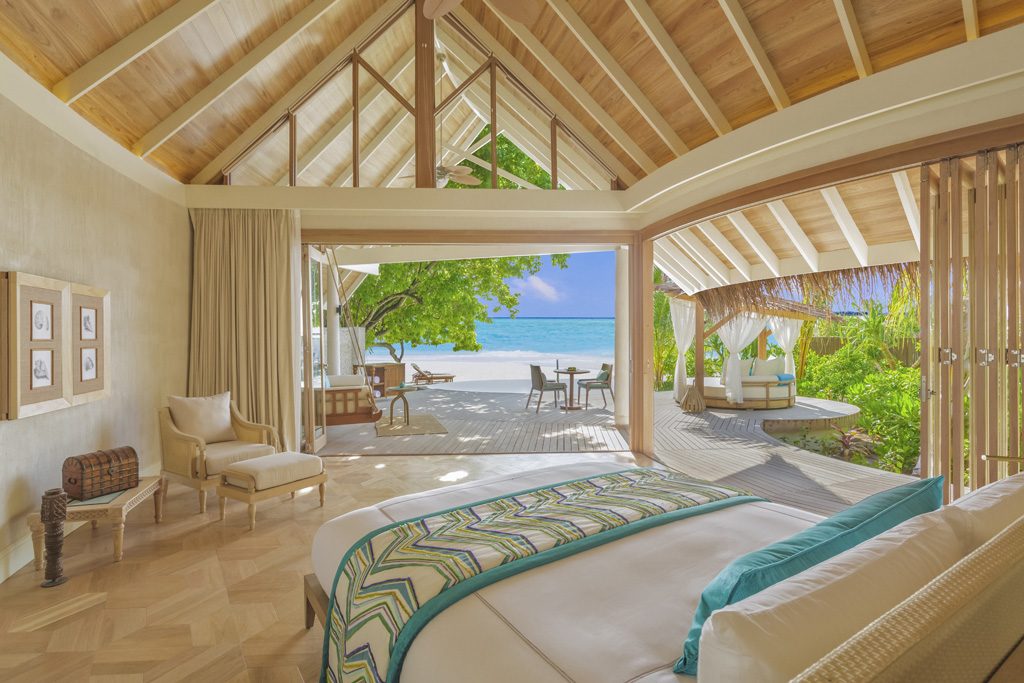 milaidhoo-maldives-beach-pool-villa-2